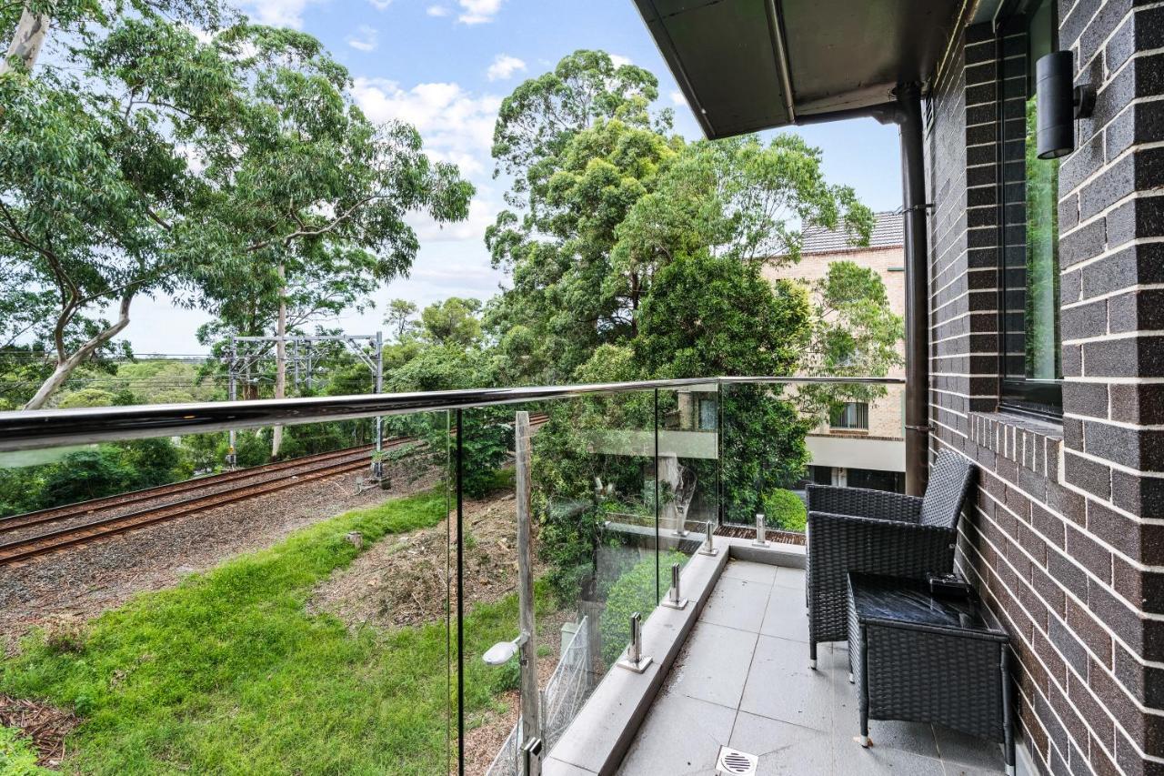 Seranin | Gordon Pymble Exterior foto